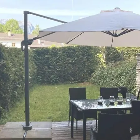 Apartment Zentral, Ruhig & Stilvoll Mit Bergpanorama+ Garten