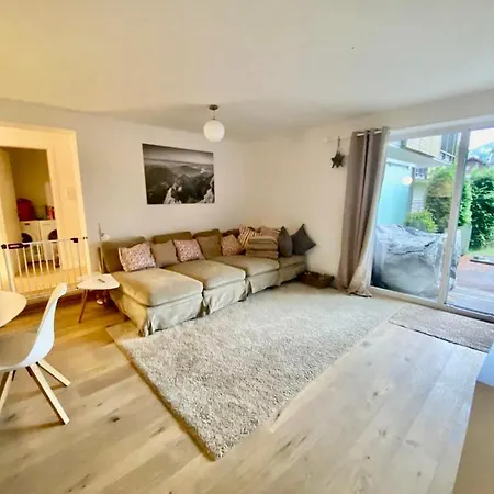 Appartement Zentral, Ruhig & Stilvoll Mit Bergpanorama+ Garten